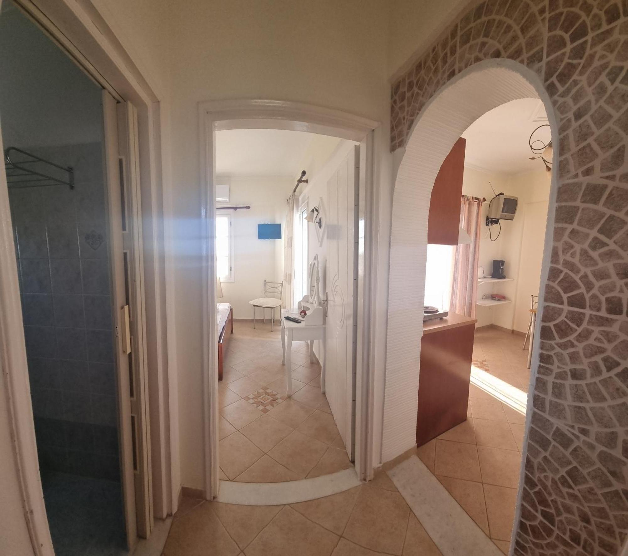 Sophi'S L Studios & Apartments Agia Anna  Exterior photo