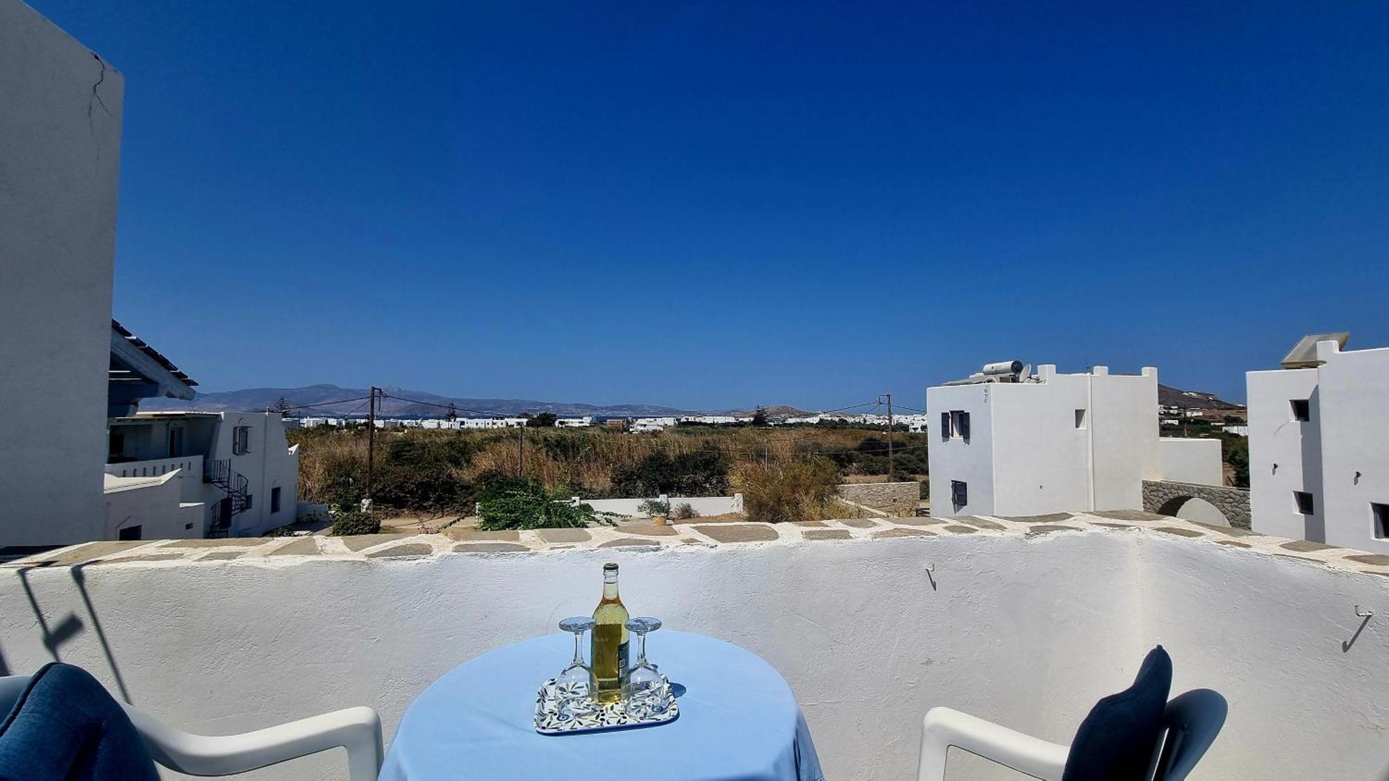 Sophi'S L Studios & Apartments Agia Anna  Exterior photo